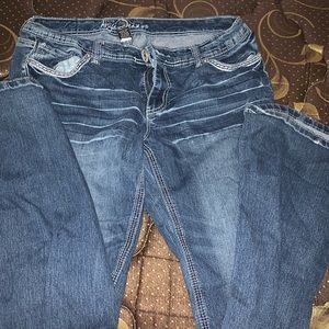 BLUE BOOTCUT Y2K JEANS SIZE 16